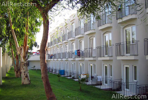 Eken Resort Hotel 